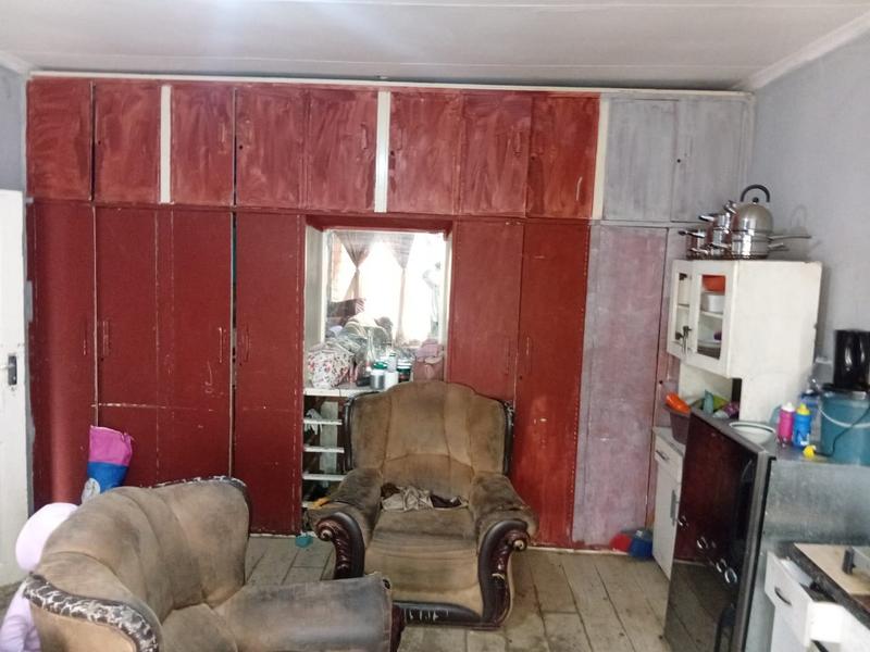 11 Bedroom Property for Sale in Kenilworth Gauteng