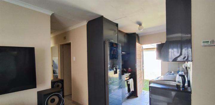 3 Bedroom Property for Sale in Sky City Gauteng