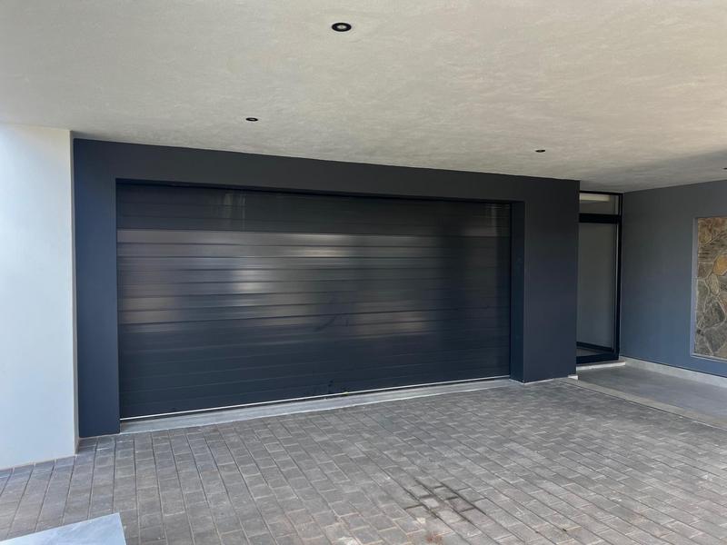 4 Bedroom Property for Sale in Midstream Estate Gauteng