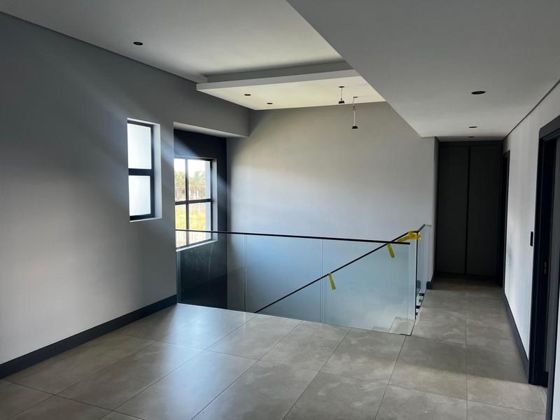 4 Bedroom Property for Sale in Midstream Estate Gauteng