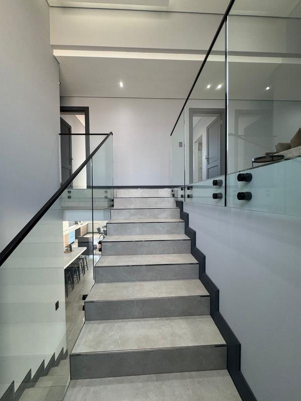 4 Bedroom Property for Sale in Midstream Estate Gauteng