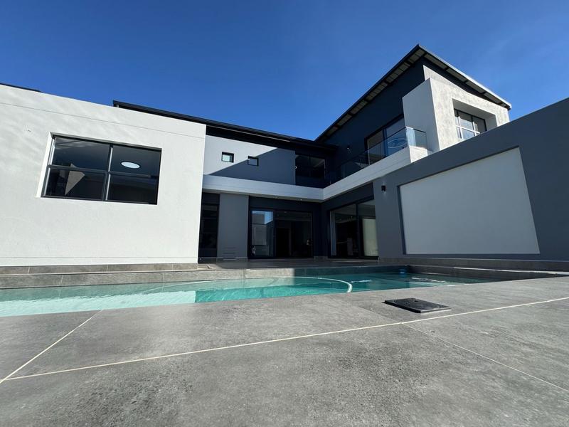 4 Bedroom Property for Sale in Midstream Estate Gauteng