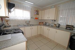 6 Bedroom Property for Sale in Primrose Gauteng