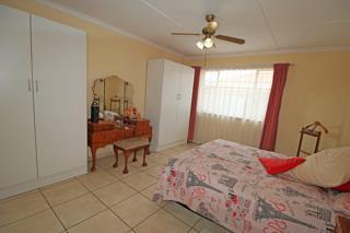 6 Bedroom Property for Sale in Primrose Gauteng