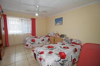 6 Bedroom Property for Sale in Primrose Gauteng