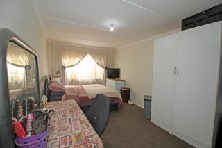 6 Bedroom Property for Sale in Primrose Gauteng