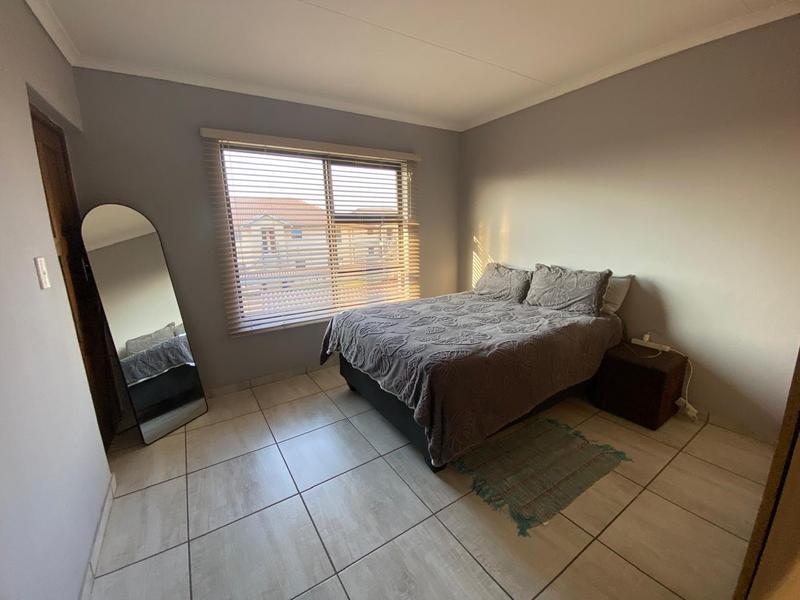 2 Bedroom Property for Sale in Parkrand Gauteng