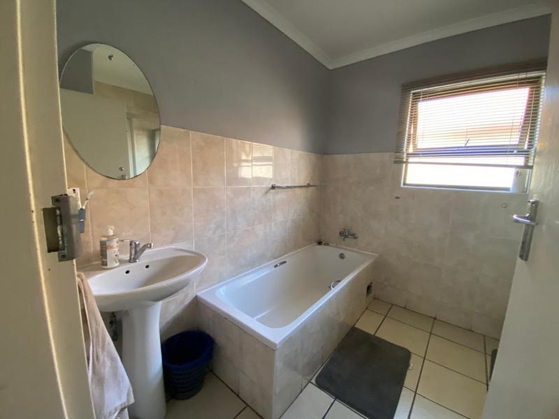2 Bedroom Property for Sale in Parkrand Gauteng