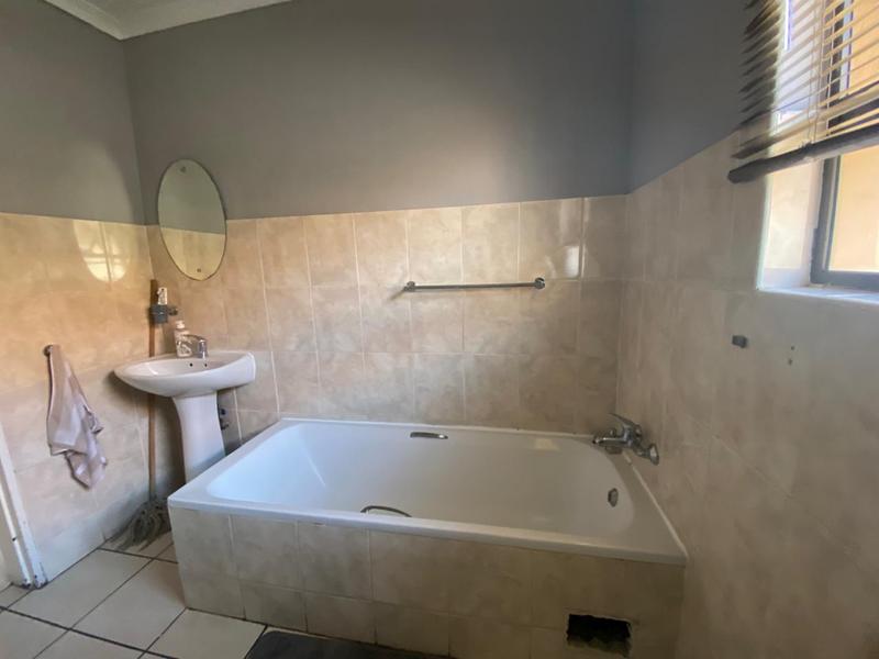 2 Bedroom Property for Sale in Parkrand Gauteng