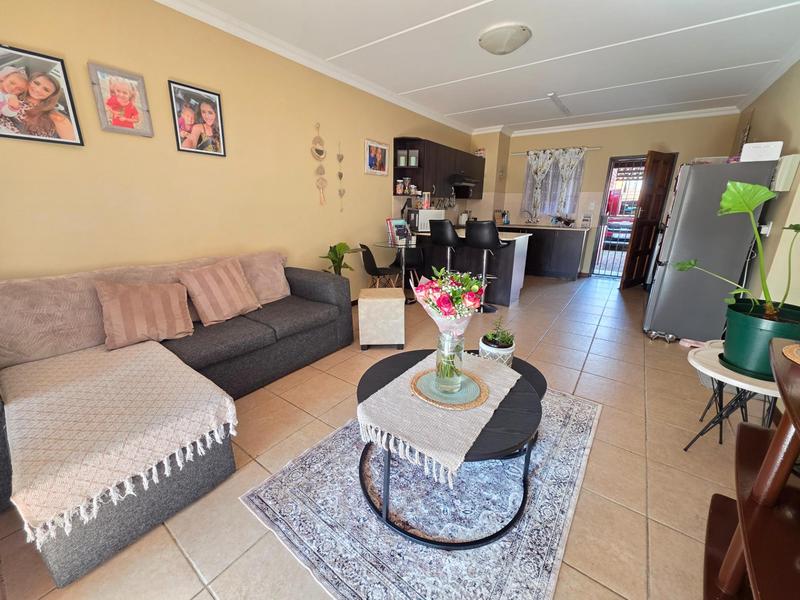2 Bedroom Property for Sale in Meyerton Central Gauteng