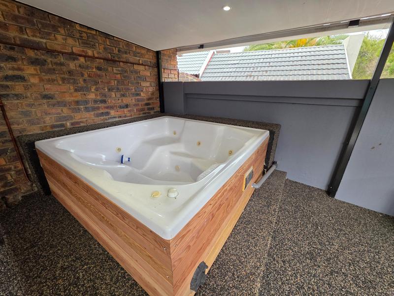3 Bedroom Property for Sale in Misty Bay Gauteng