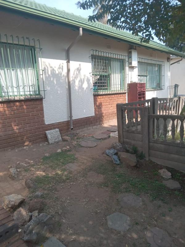 3 Bedroom Property for Sale in Birch Acres Gauteng