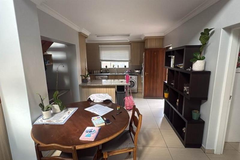 2 Bedroom Property for Sale in Bedford Gardens Gauteng