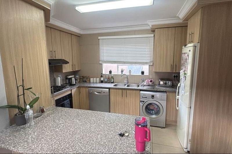 2 Bedroom Property for Sale in Bedford Gardens Gauteng