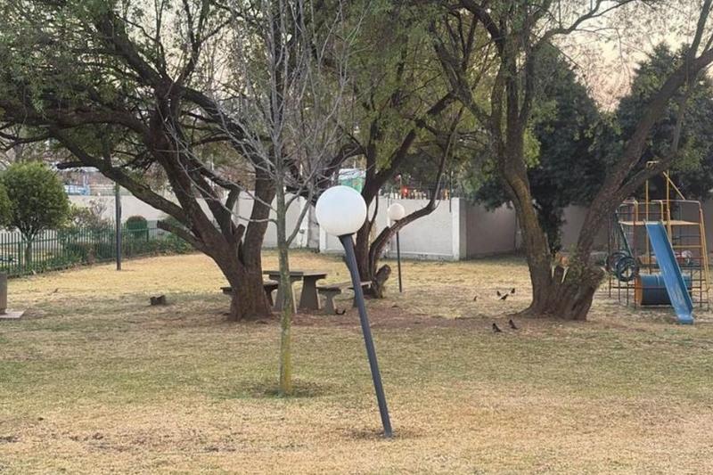 2 Bedroom Property for Sale in Bedford Gardens Gauteng