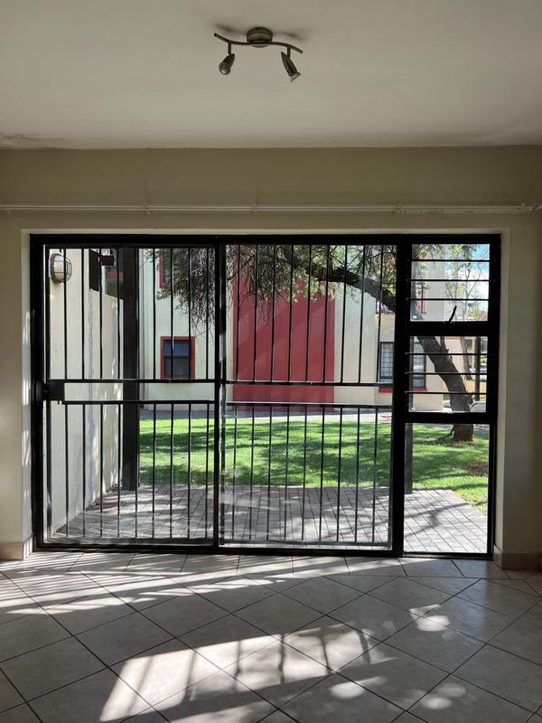 1 Bedroom Property for Sale in Hazeldean Gauteng