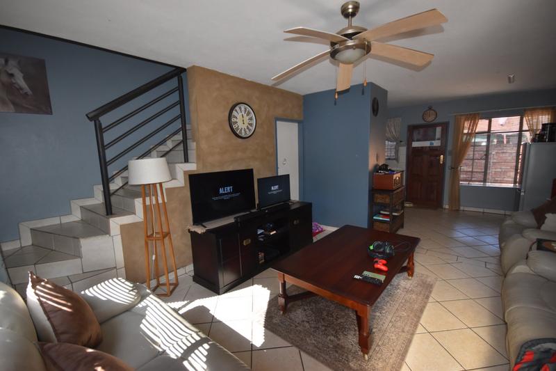 2 Bedroom Property for Sale in Annlin Gauteng