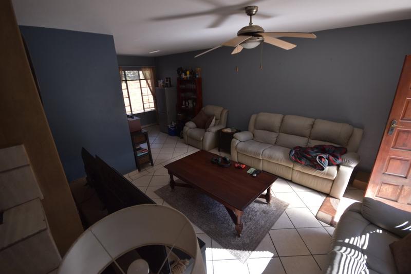 2 Bedroom Property for Sale in Annlin Gauteng