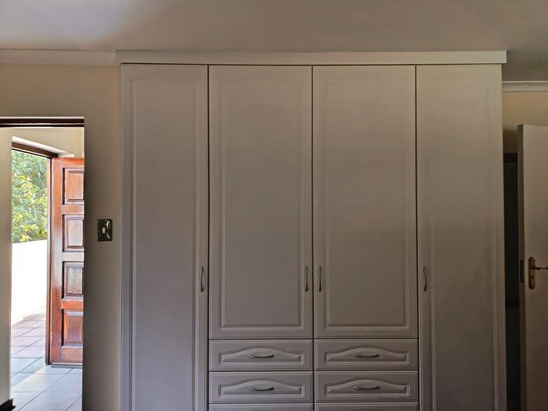To Let 1 Bedroom Property for Rent in Bedfordview Gauteng