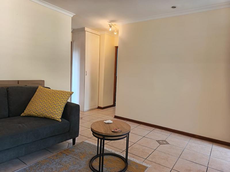 To Let 1 Bedroom Property for Rent in Bedfordview Gauteng