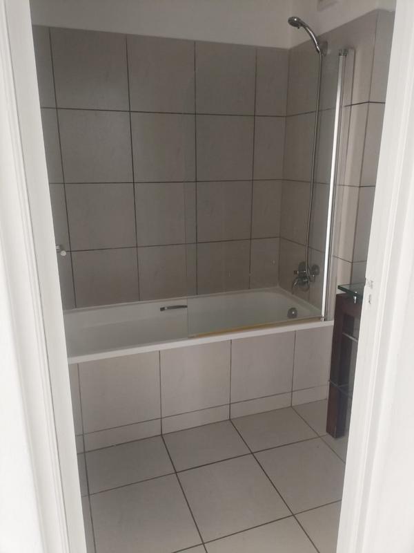 To Let 2 Bedroom Property for Rent in Jackal Creek Golf Estate Gauteng