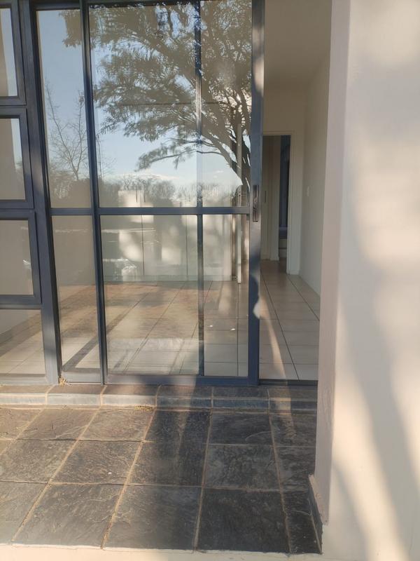 To Let 2 Bedroom Property for Rent in Jackal Creek Golf Estate Gauteng