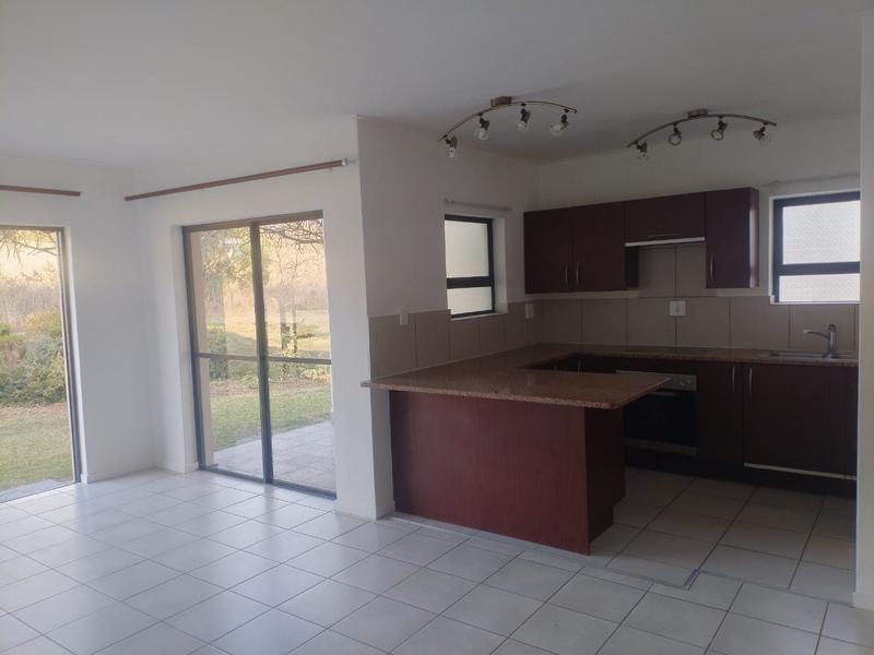To Let 2 Bedroom Property for Rent in Jackal Creek Golf Estate Gauteng