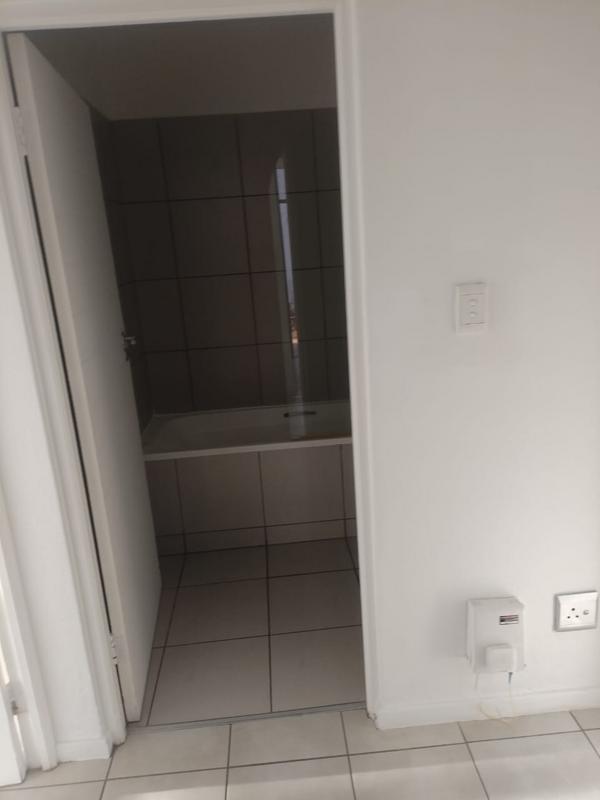 To Let 2 Bedroom Property for Rent in Jackal Creek Golf Estate Gauteng