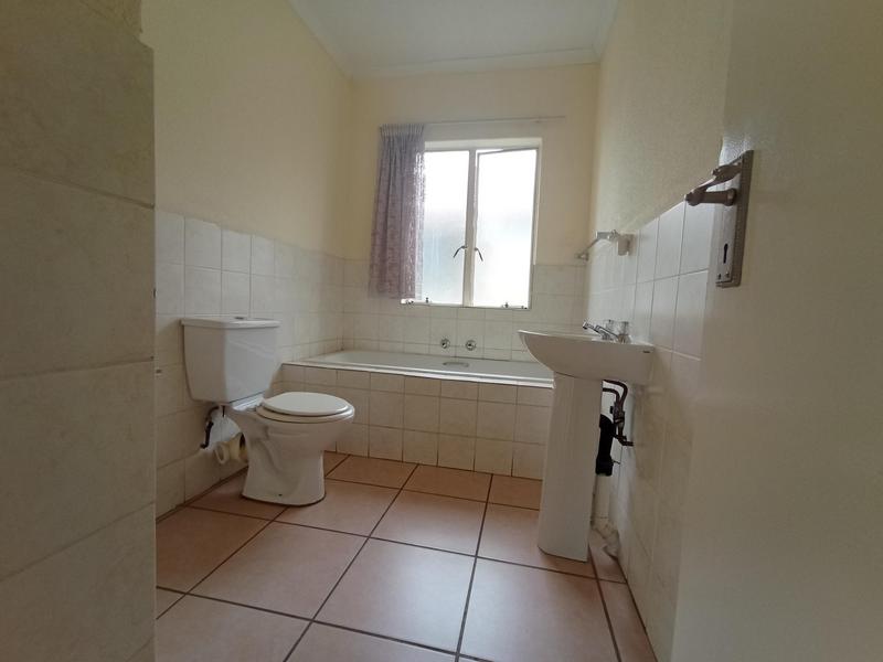 2 Bedroom Property for Sale in Ruimsig Gauteng