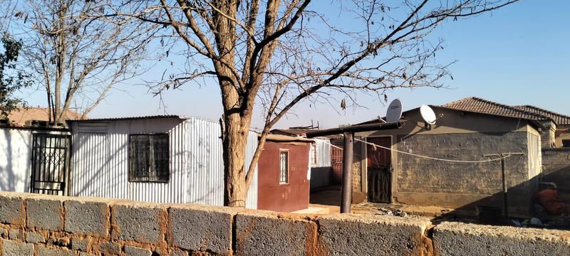 2 Bedroom Property for Sale in Roodekop Gauteng