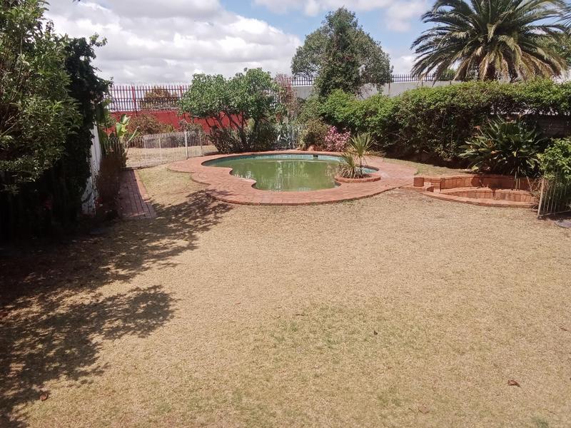 4 Bedroom Property for Sale in Kensington Gauteng