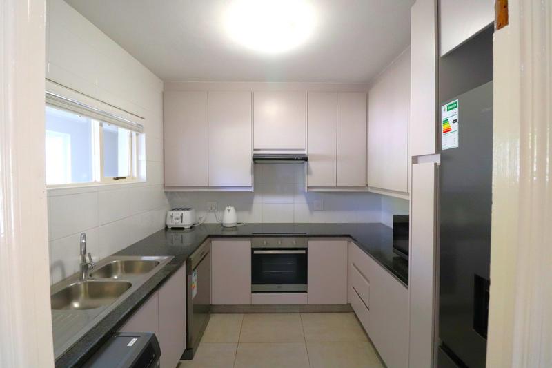 To Let 2 Bedroom Property for Rent in Sandown Gauteng