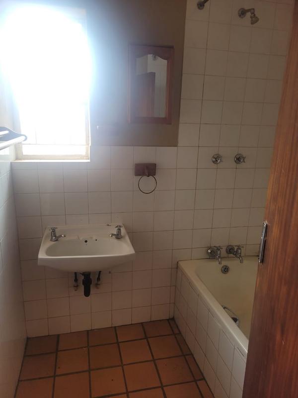 3 Bedroom Property for Sale in Kwaggasrand Gauteng