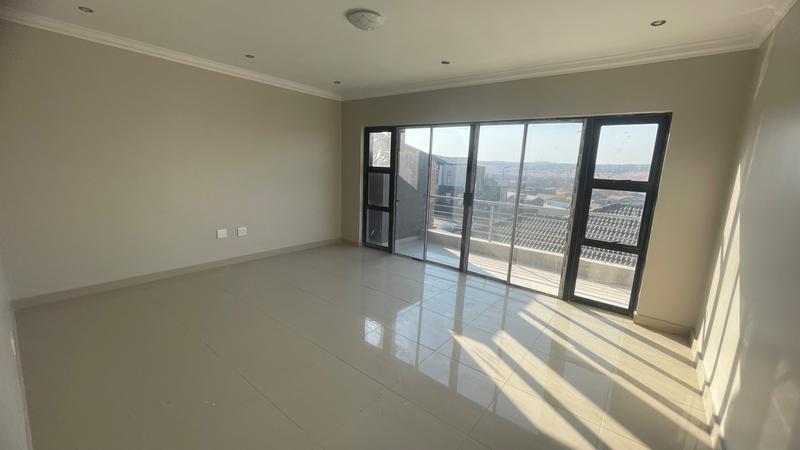 4 Bedroom Property for Sale in Eldo Village Estate Gauteng