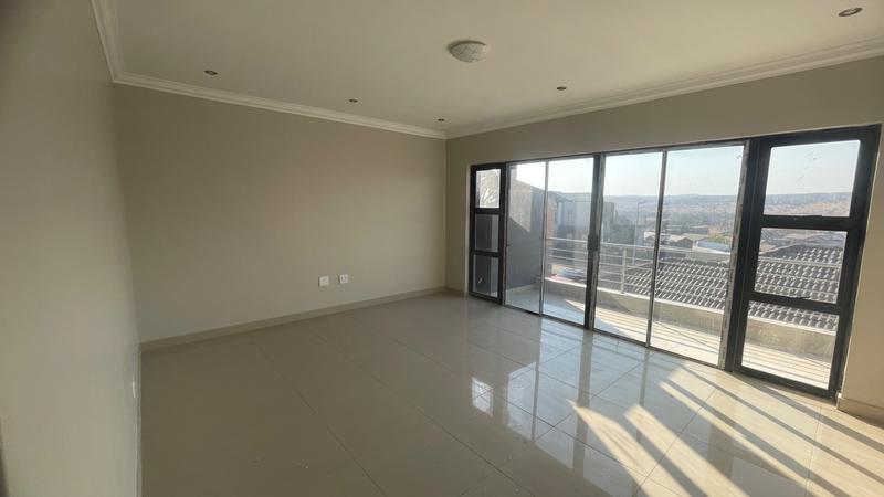 4 Bedroom Property for Sale in Eldo Village Estate Gauteng