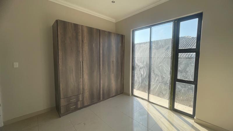 4 Bedroom Property for Sale in Eldo Village Estate Gauteng