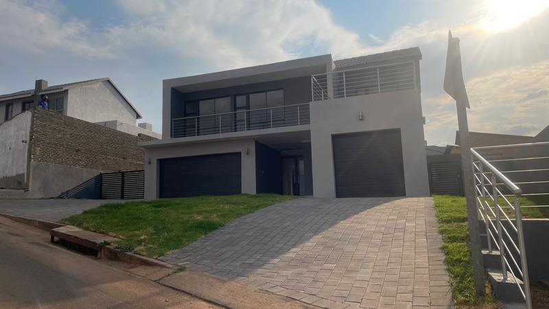 4 Bedroom Property for Sale in Eldo Village Estate Gauteng