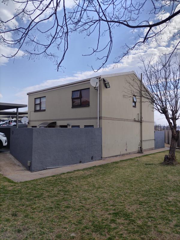 3 Bedroom Property for Sale in Birch Acres Gauteng