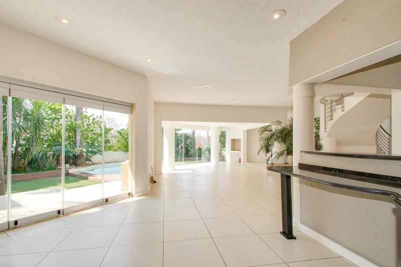 To Let 5 Bedroom Property for Rent in Dainfern Golf Estate Gauteng