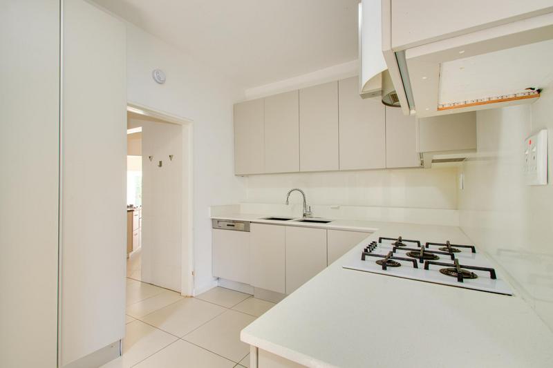 To Let 5 Bedroom Property for Rent in Dainfern Golf Estate Gauteng
