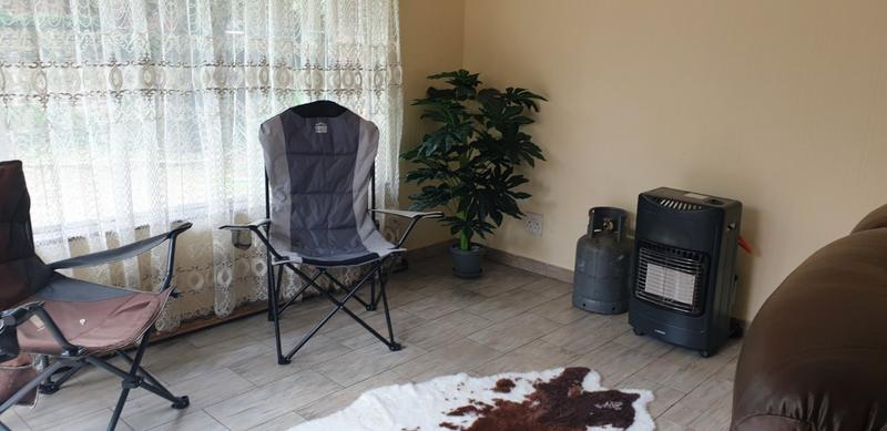 To Let 2 Bedroom Property for Rent in Buccleuch Gauteng