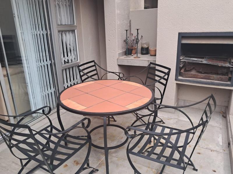 To Let 2 Bedroom Property for Rent in Hyde Park Gauteng