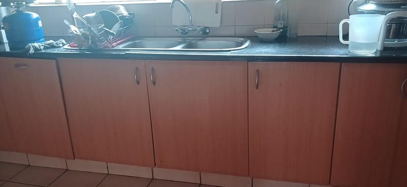 4 Bedroom Property for Sale in Clayville Gauteng