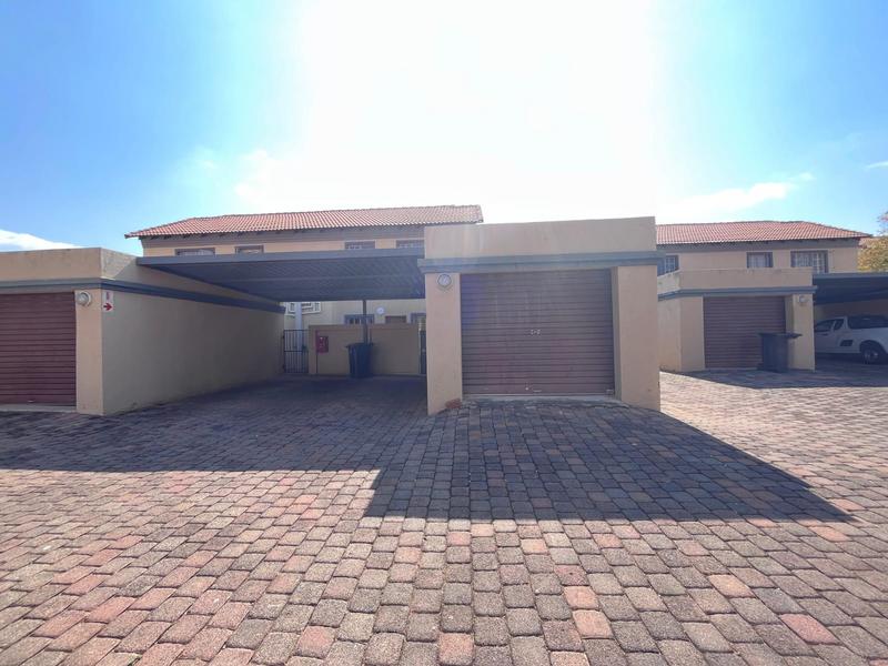 To Let 2 Bedroom Property for Rent in Annlin Gauteng