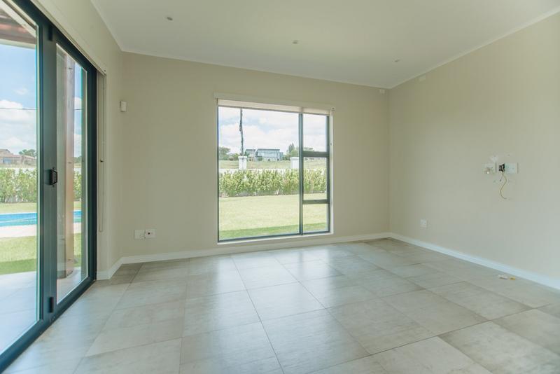 4 Bedroom Property for Sale in Copperleaf Estate Gauteng