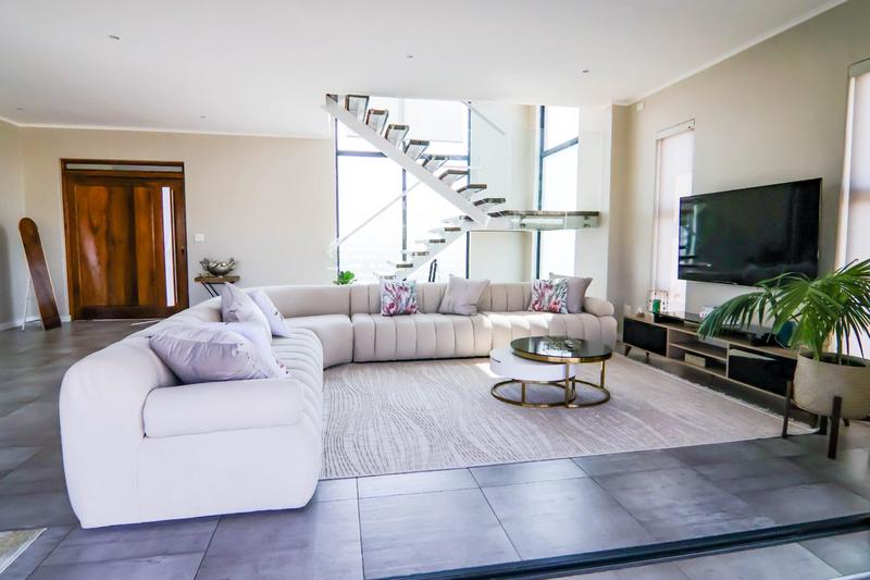 4 Bedroom Property for Sale in Copperleaf Estate Gauteng