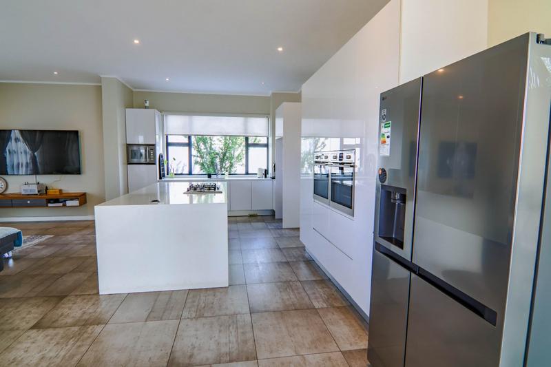 4 Bedroom Property for Sale in Copperleaf Estate Gauteng