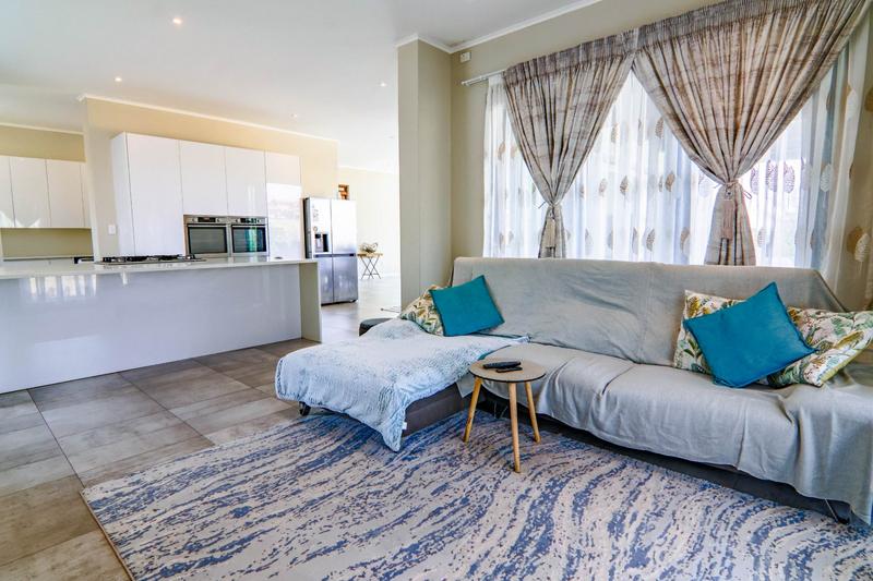 4 Bedroom Property for Sale in Copperleaf Estate Gauteng