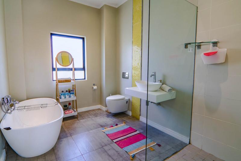 4 Bedroom Property for Sale in Copperleaf Estate Gauteng