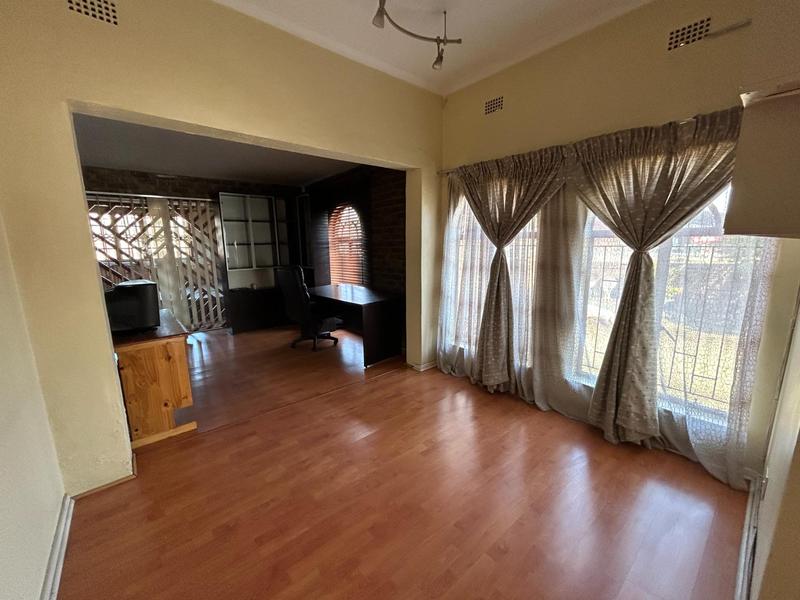 To Let 3 Bedroom Property for Rent in Rooihuiskraal Gauteng